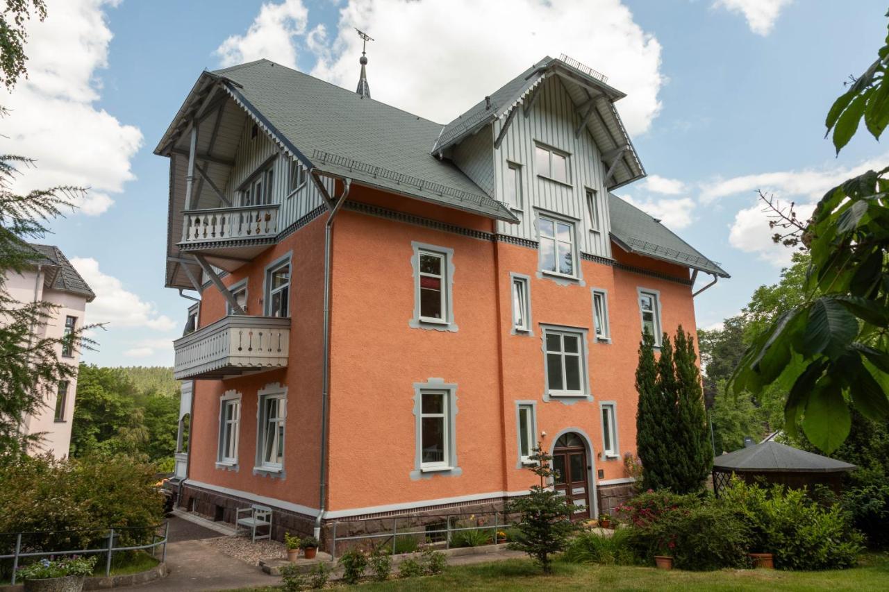 Moderne Ferienwohnung In Alter Villa Georgenthal  Buitenkant foto